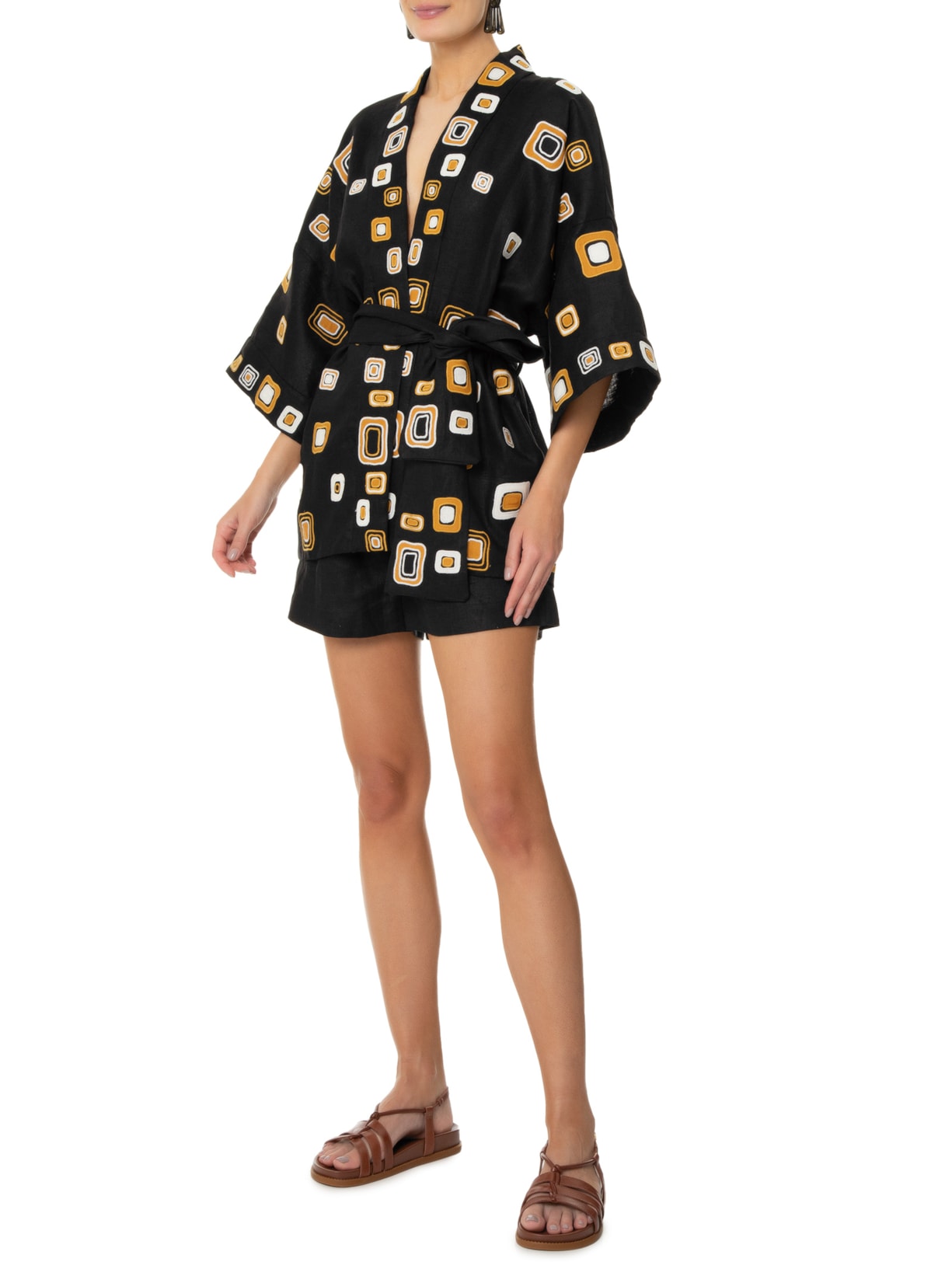 Kimono Feminino Bordado Mosaico Preto Animale