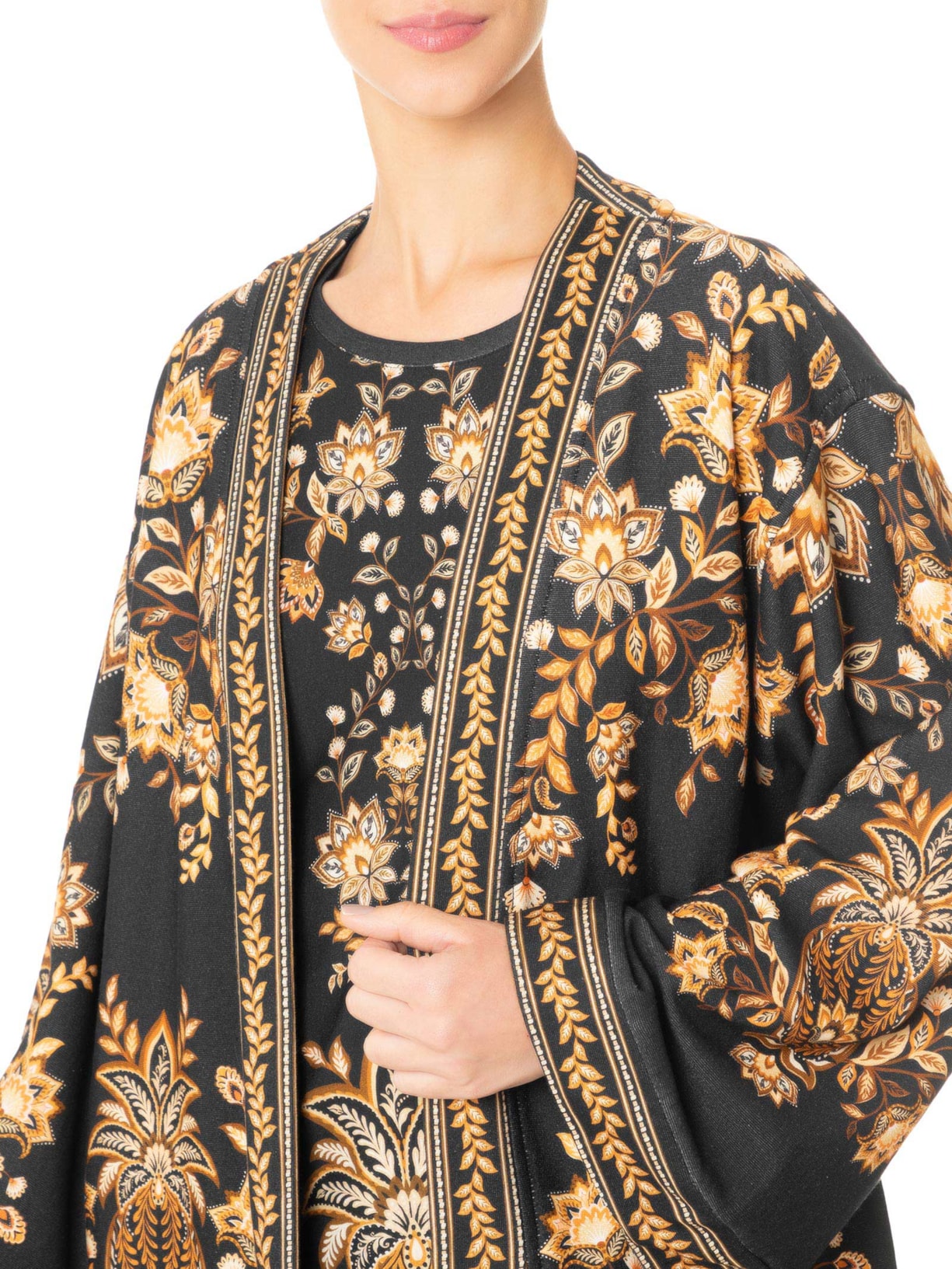 Kimono Feminino Moletom Flora Abacaxi Preto Farm