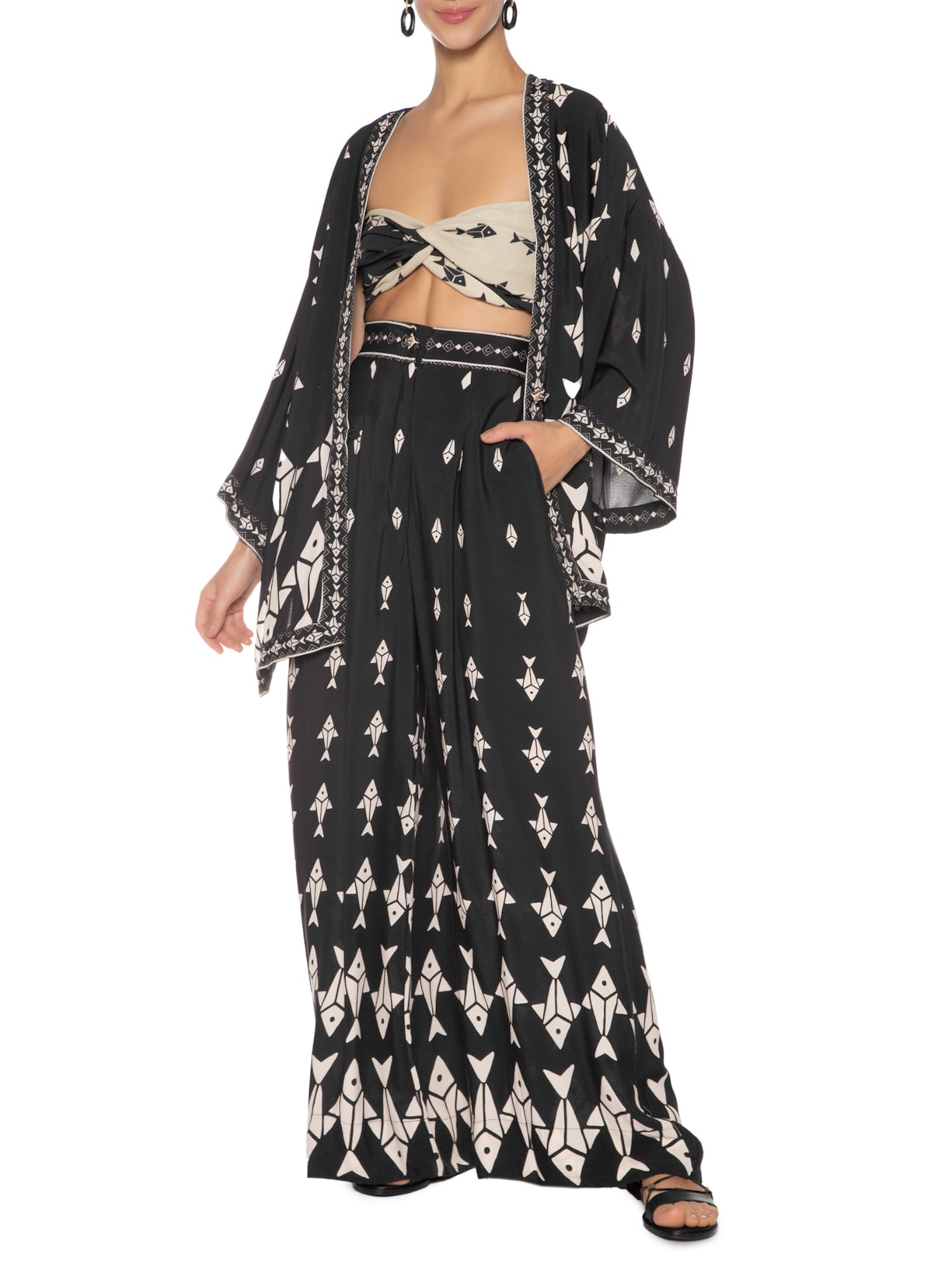 Kimono Feminino Peixinhos Preto Farm