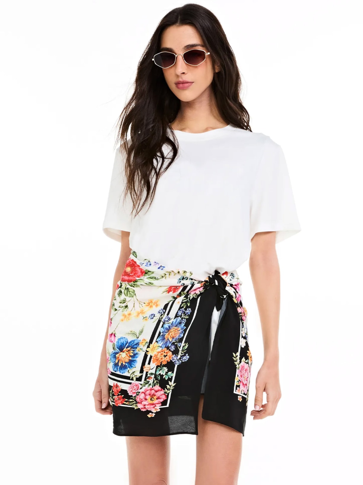 Lenço Feminino Floral Multicolor Branco Triya