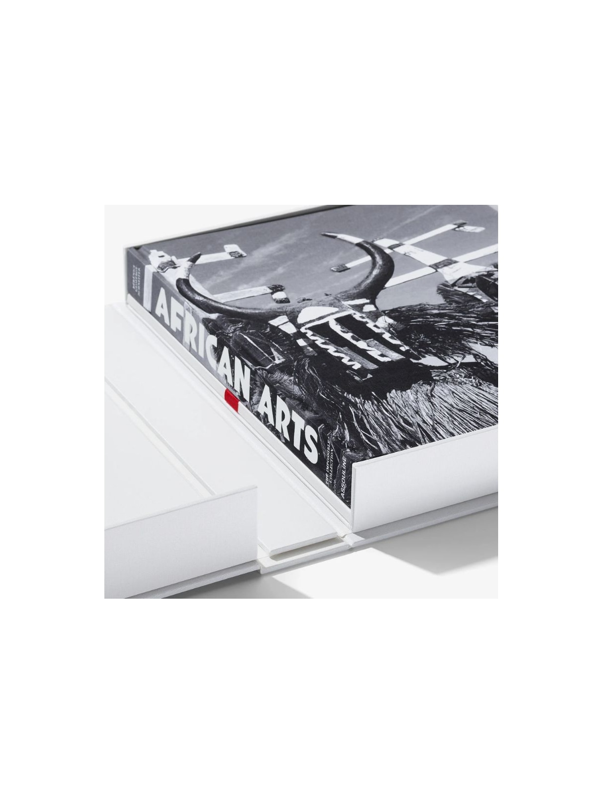 LIVRO AFRICAN ARTS: THE IMPOSSIBLE COLLECTION_BRANCO Assouline