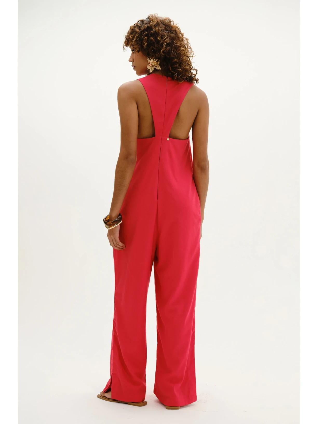 macacão em viscolinho linen vermelho Suntime