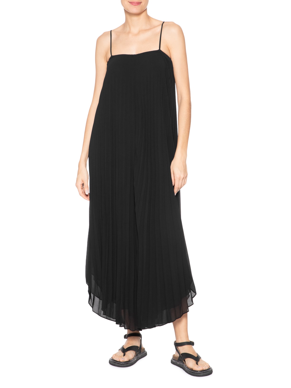 Macacão Feminino Alças Plissado Preto Osklen