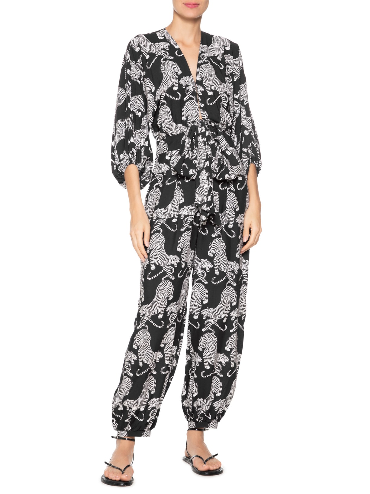 Macacão Feminino Amarração Tigres Preto Farm