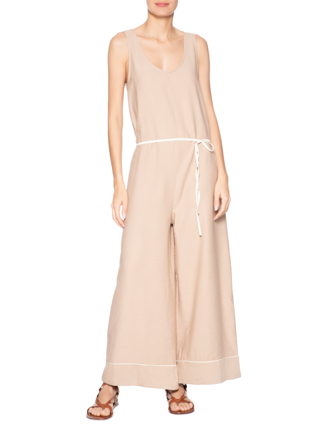 Macacão Feminino Básico Texturizado Bege Basiq