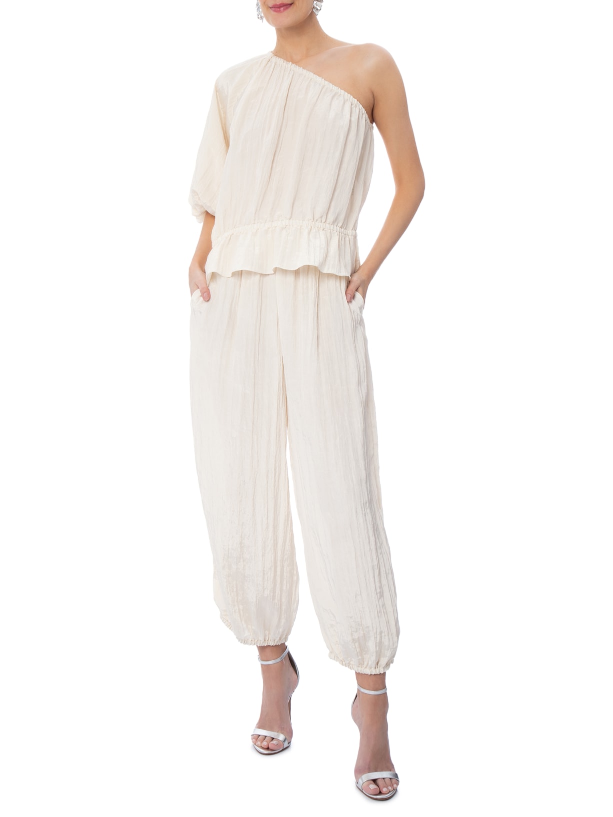 Macacão Feminino Cetim Crepon Off White Paula Raia