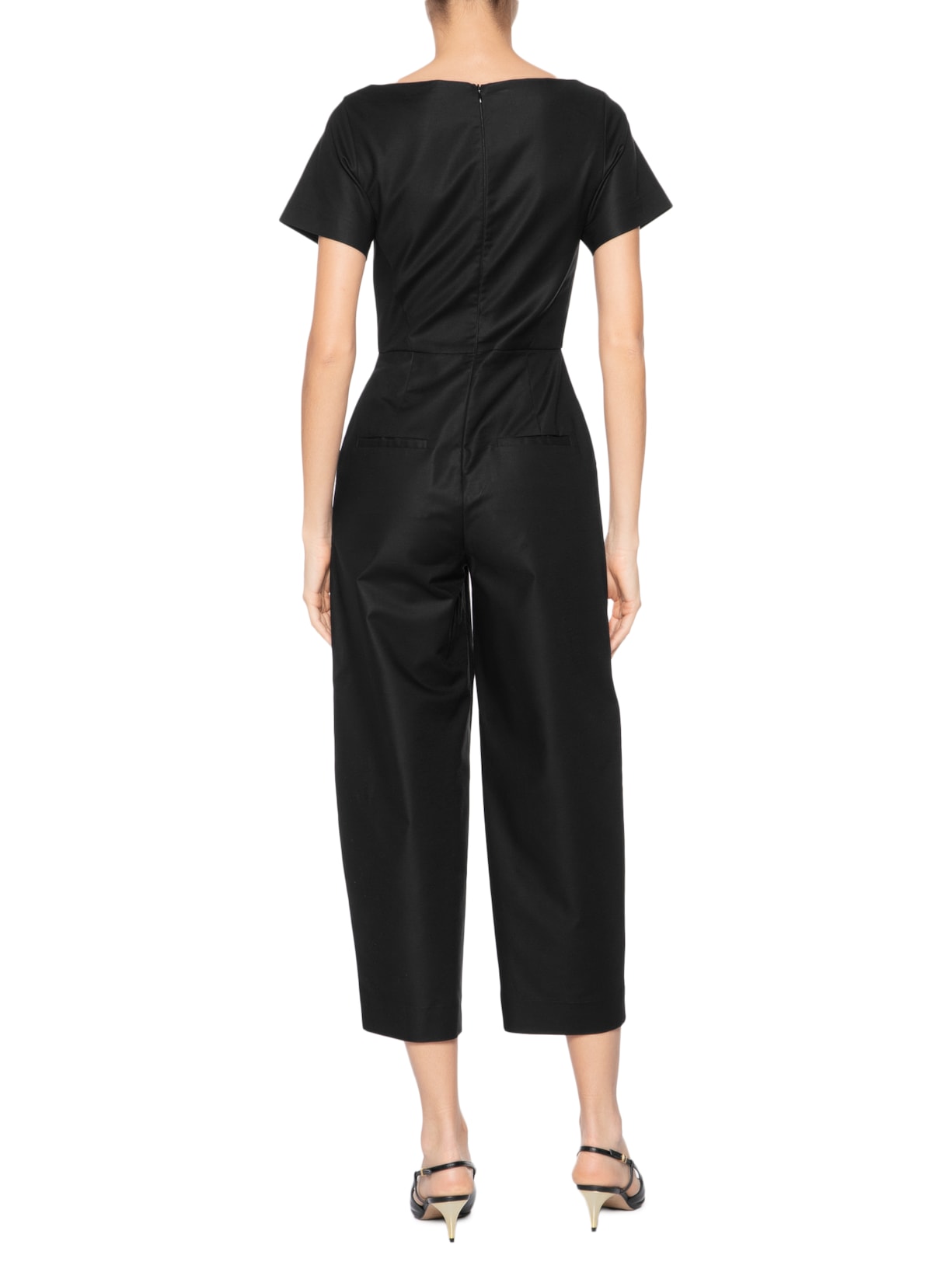 Macacão Feminino Decote V Aberto Baggy Preto Andrea Marques