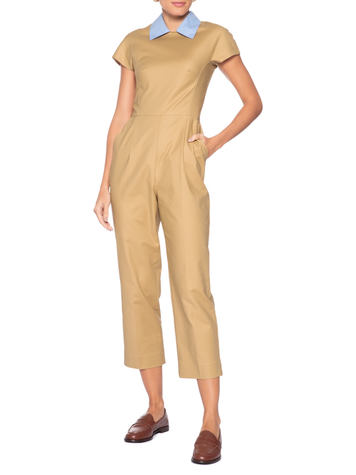 Macacão Feminino Fianco Gola Pregas Bege Andrea Marques