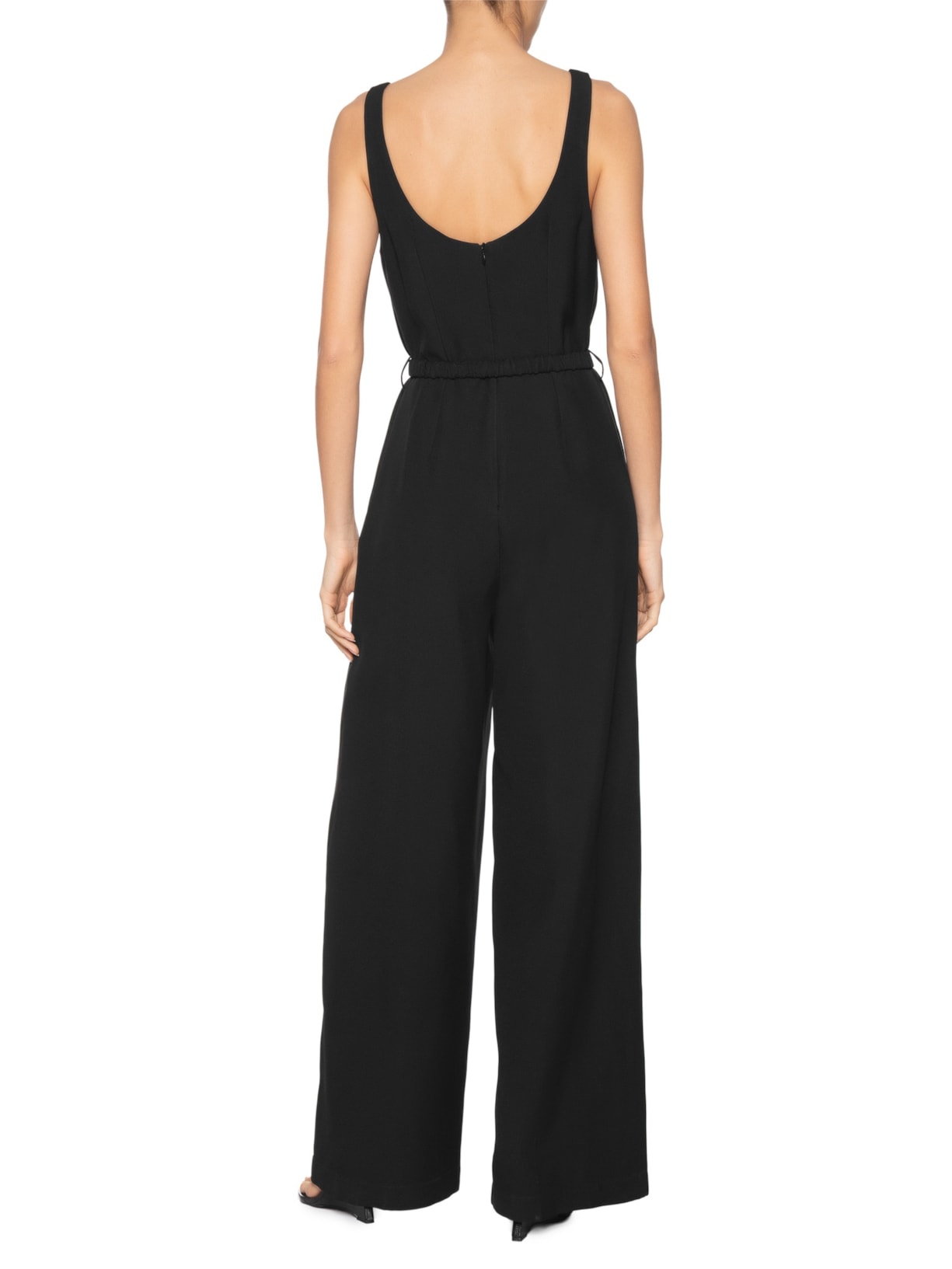 Macacão Feminino Gisele Preto Carol Bassi