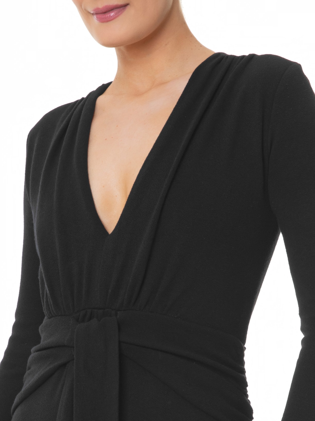 Macacão Feminino Manga Longa Decote Torcido Preto  Animale