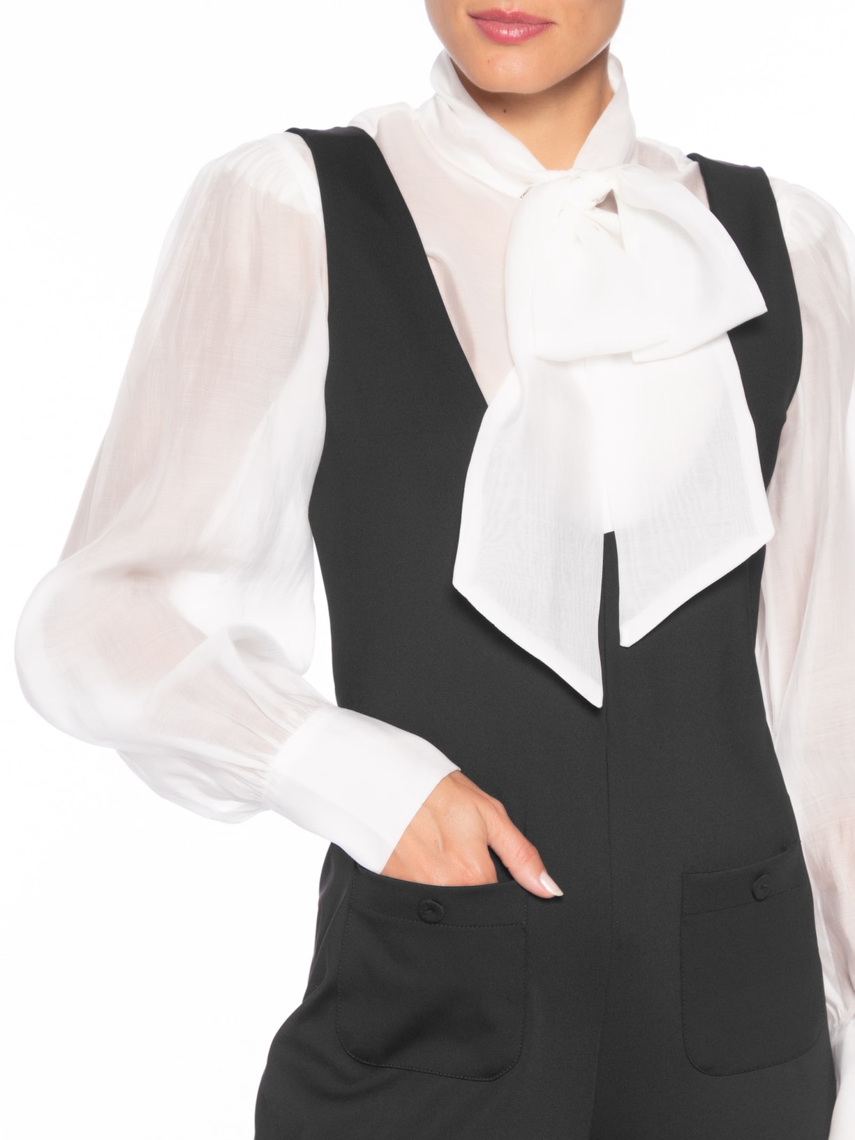 Macacão Feminino Matilde Preto Carol Bassi