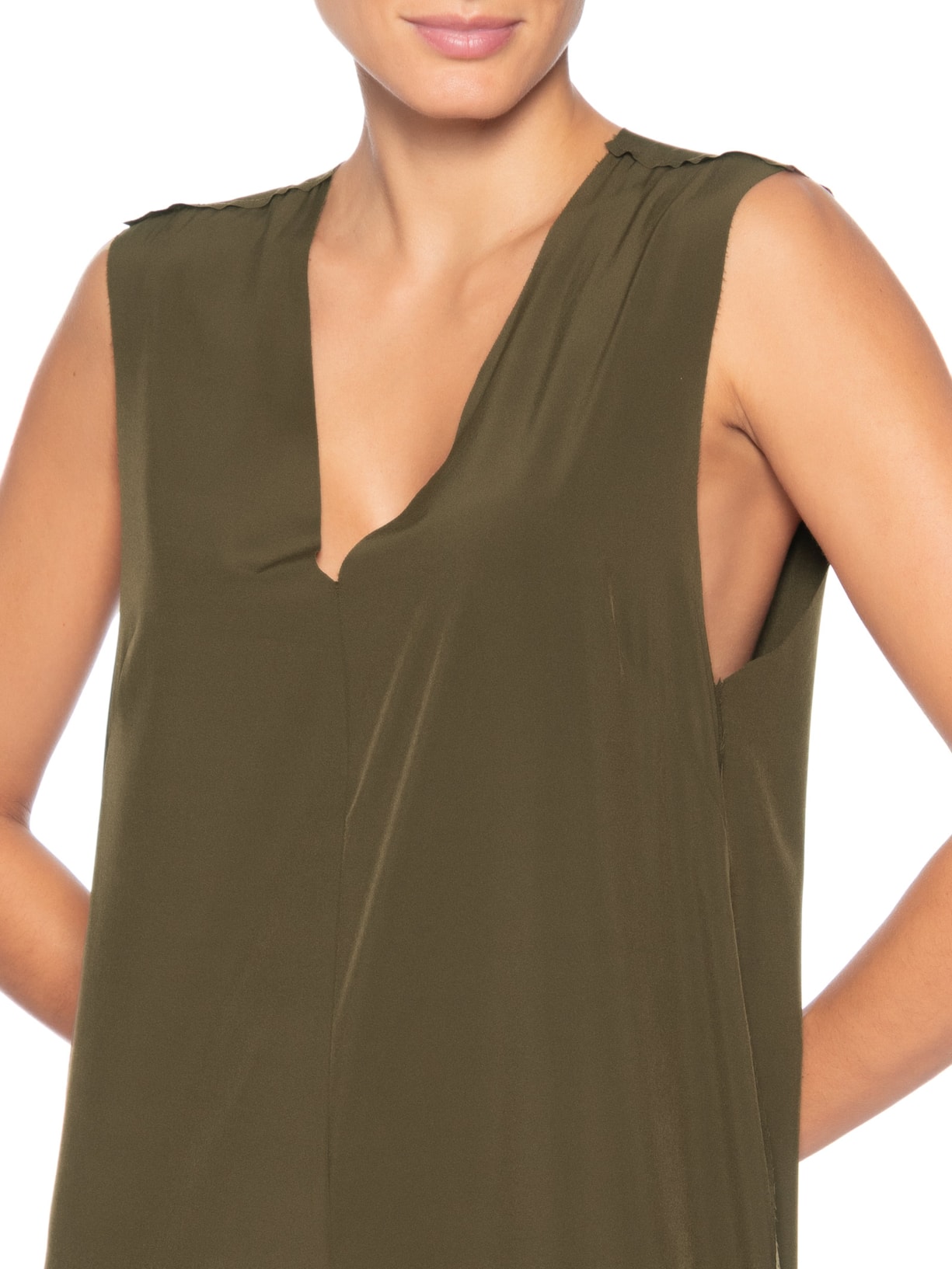 Macacão Feminino Superlight V Marrom Osklen