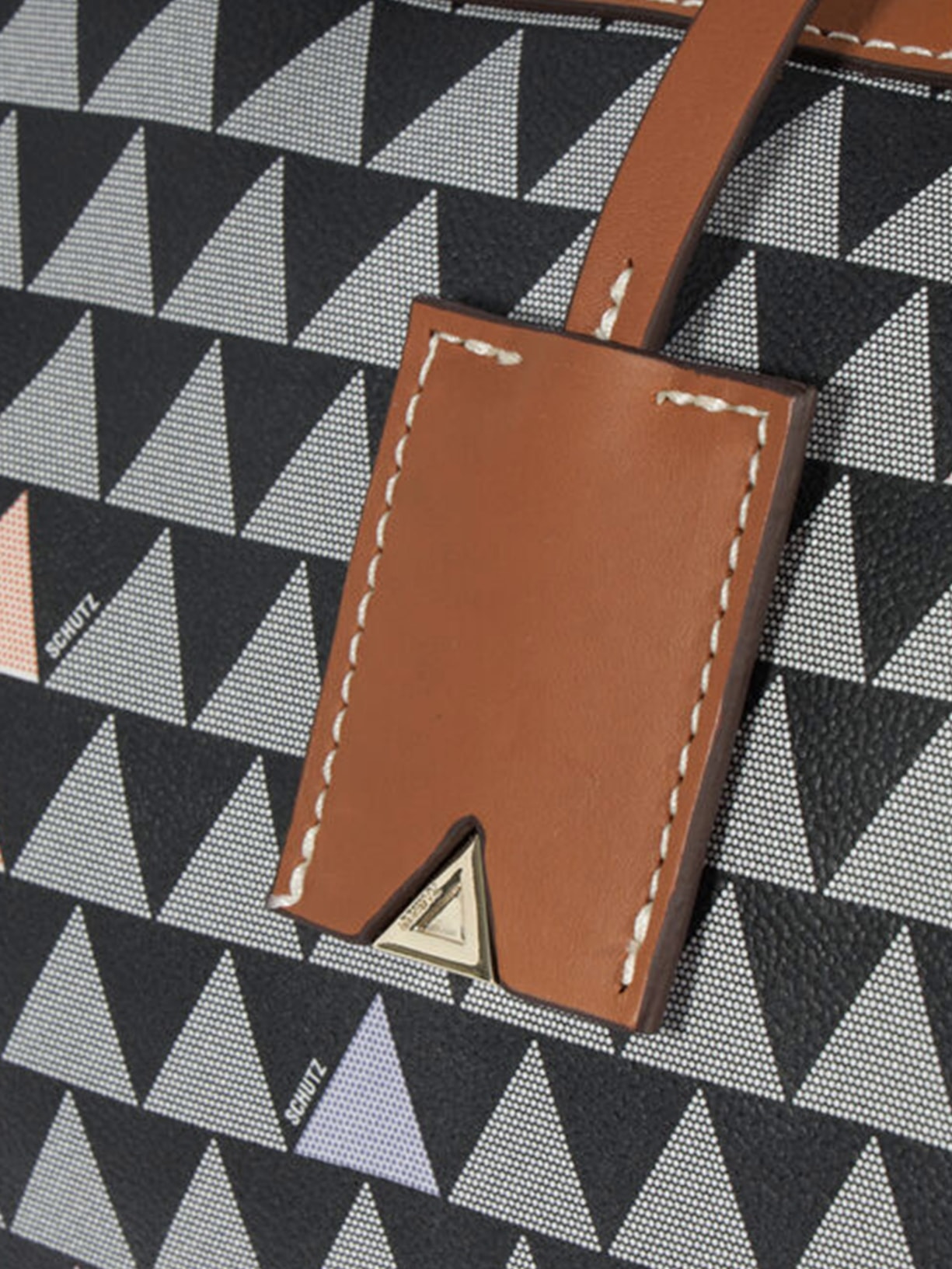 Mala Feminina De Mão New Triangle Preto Schutz