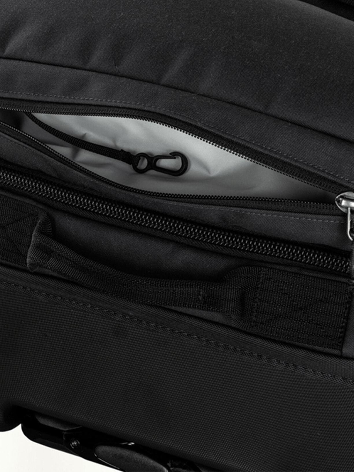 Mala Unissex Färden Roller 35 Preto Fjällräven