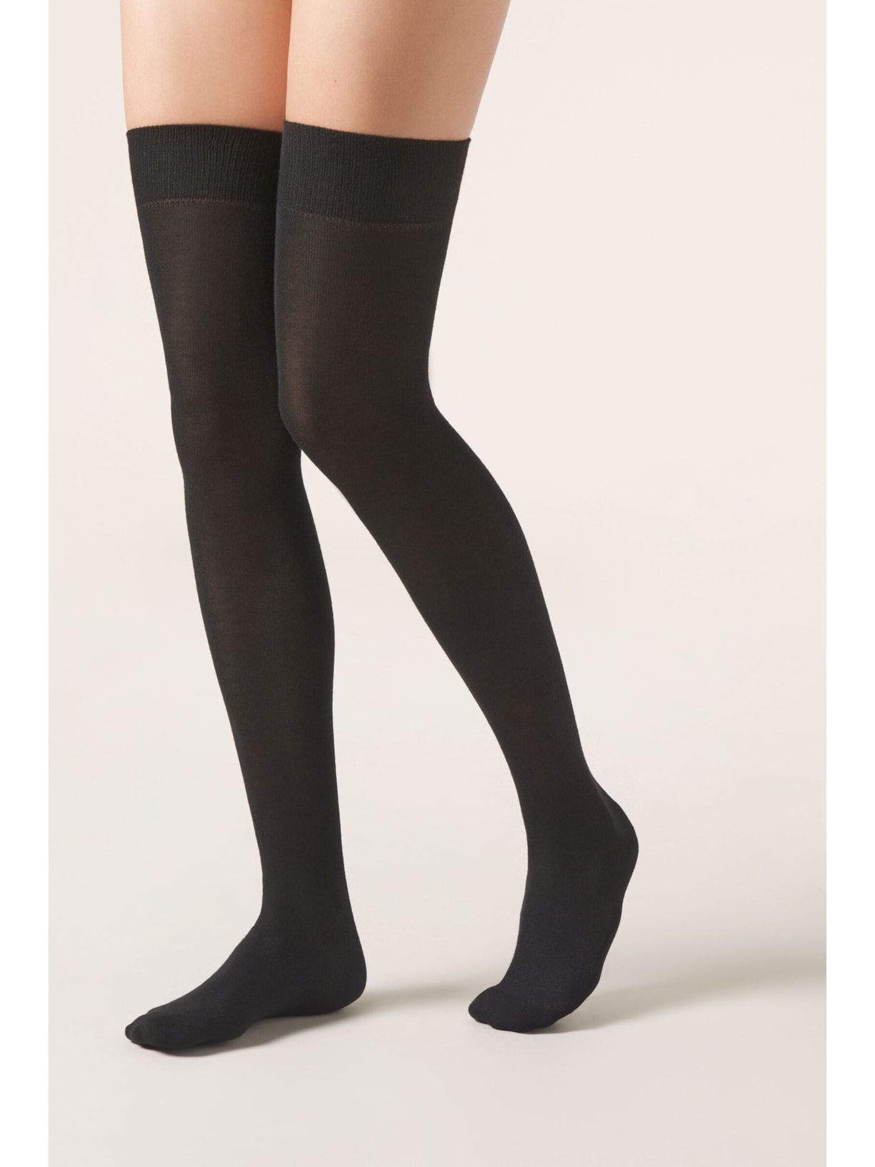 Meia Alta Acima Do Joelho Com Cashmere Preto Calzedonia