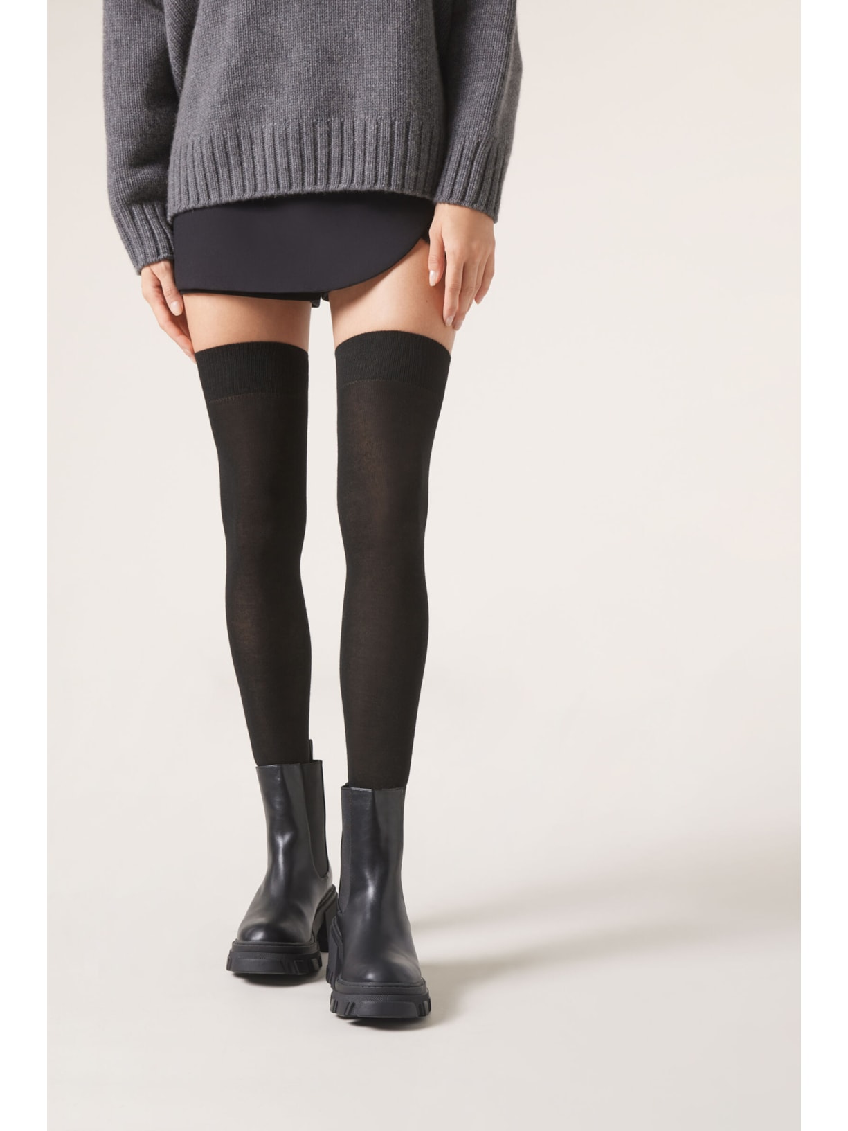 Meia Alta Acima Do Joelho Com Cashmere Preto Calzedonia