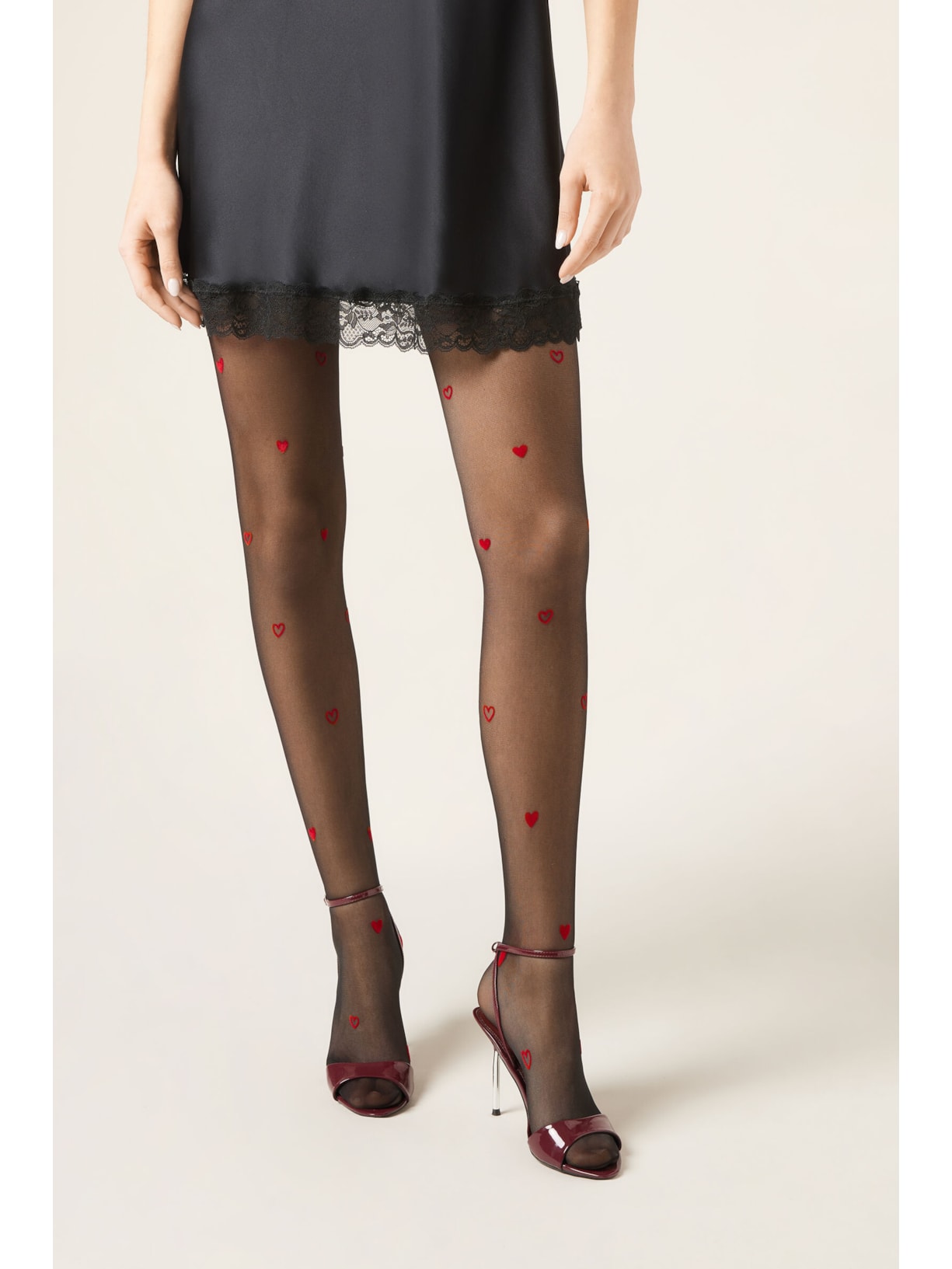 Meia-Calça Transparente Com Corações Fio 30 Vermelho Calzedonia