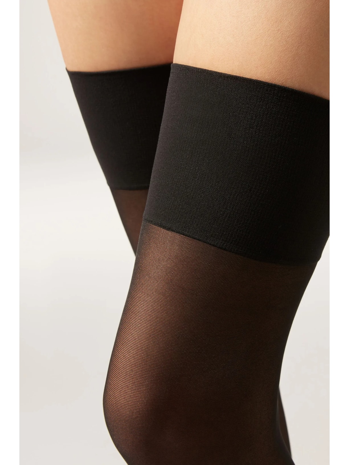 Meia Cinta Liga Transparente Fio 30 Preto Calzedonia