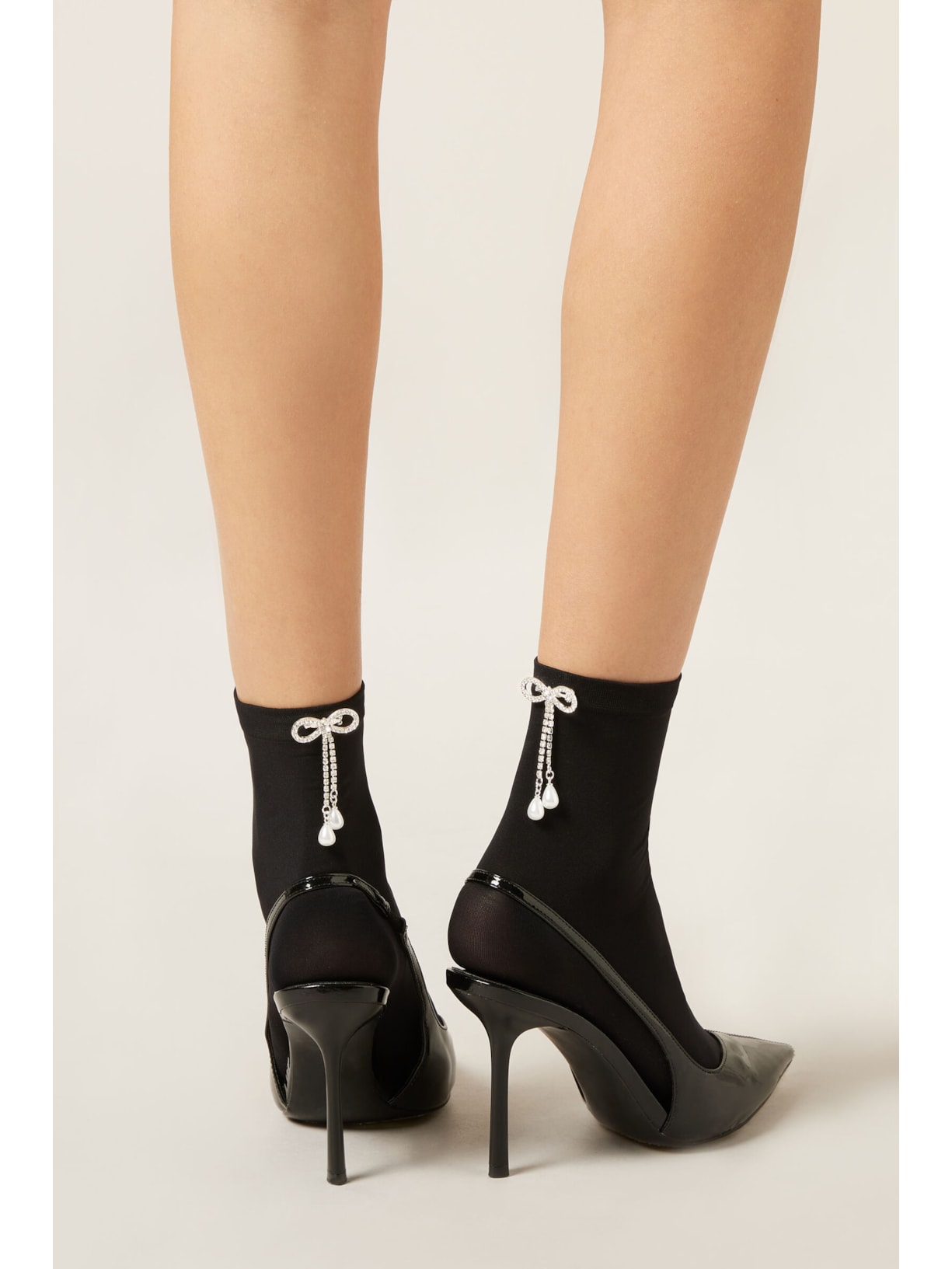 Meia Curta Com Aplicação De Strass Preto Calzedonia