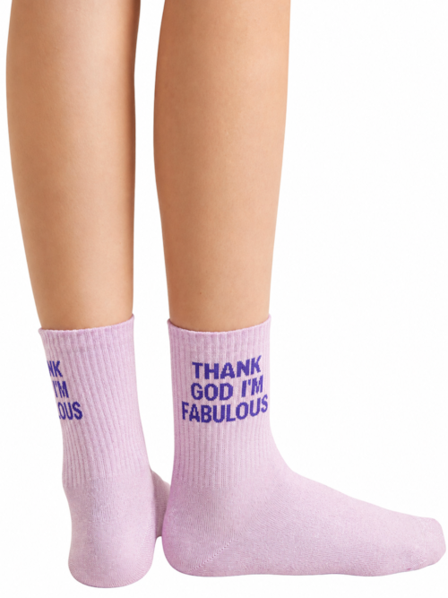 Meia Curta Com Mensagem "thank God I'm Fabulous" e Glitter - Rosa