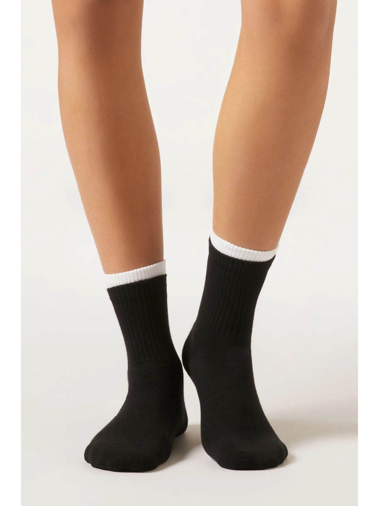 Meia Curta Esportiva Em Algodão Preto Calzedonia