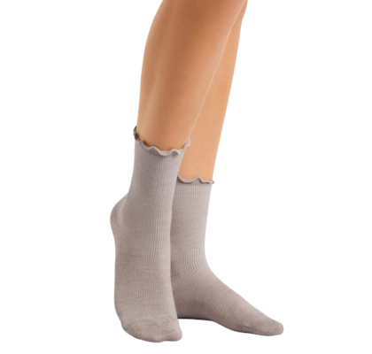 Meia Curta Estilo Romântico Com Cashmere - Bege