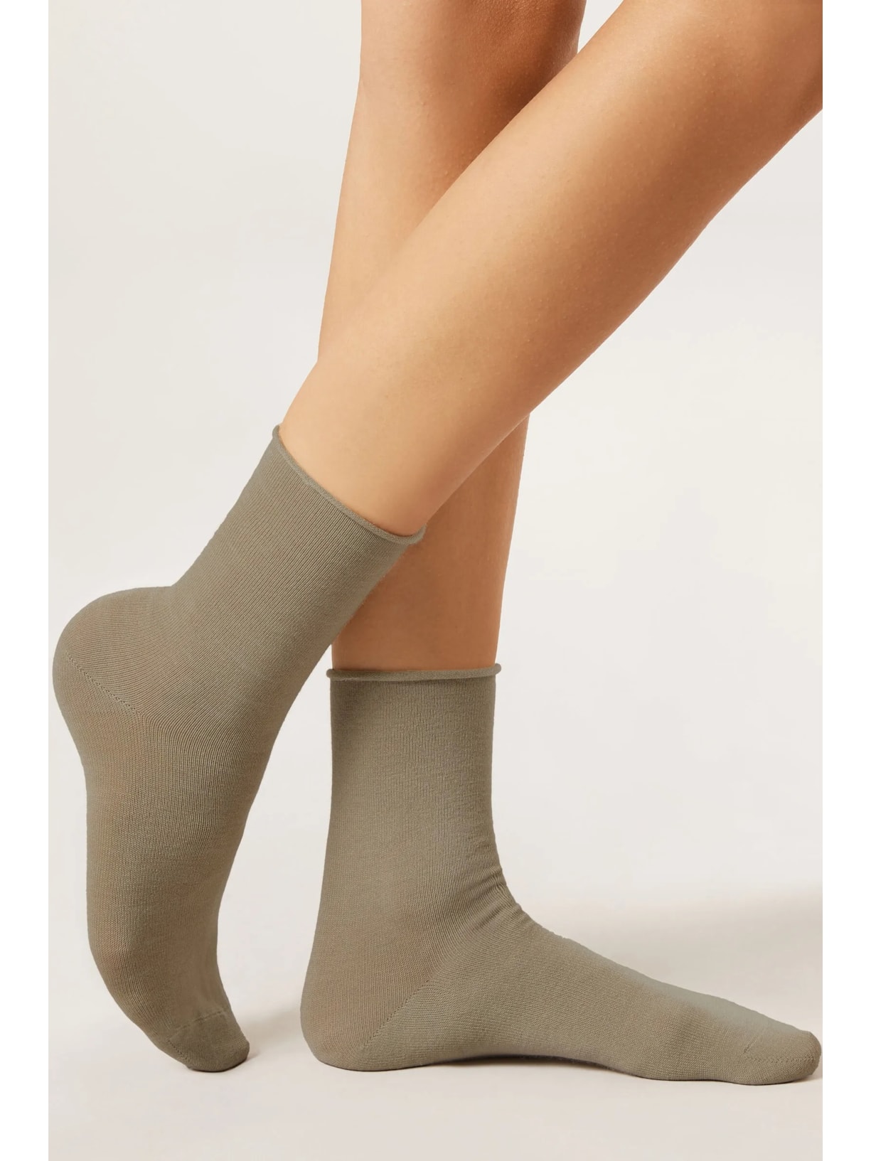 Meia Curta Sem Barra Em Lã e Algodão Cinza Calzedonia