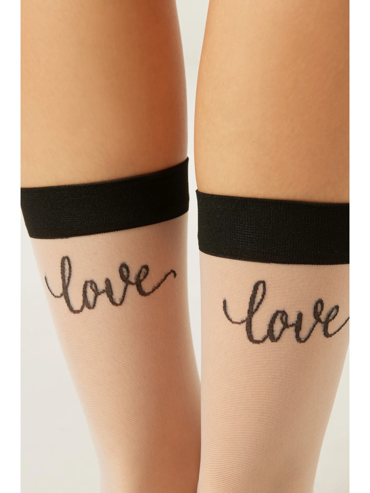 Meia Curta Transparente Com Estampa Love Preto Calzedonia