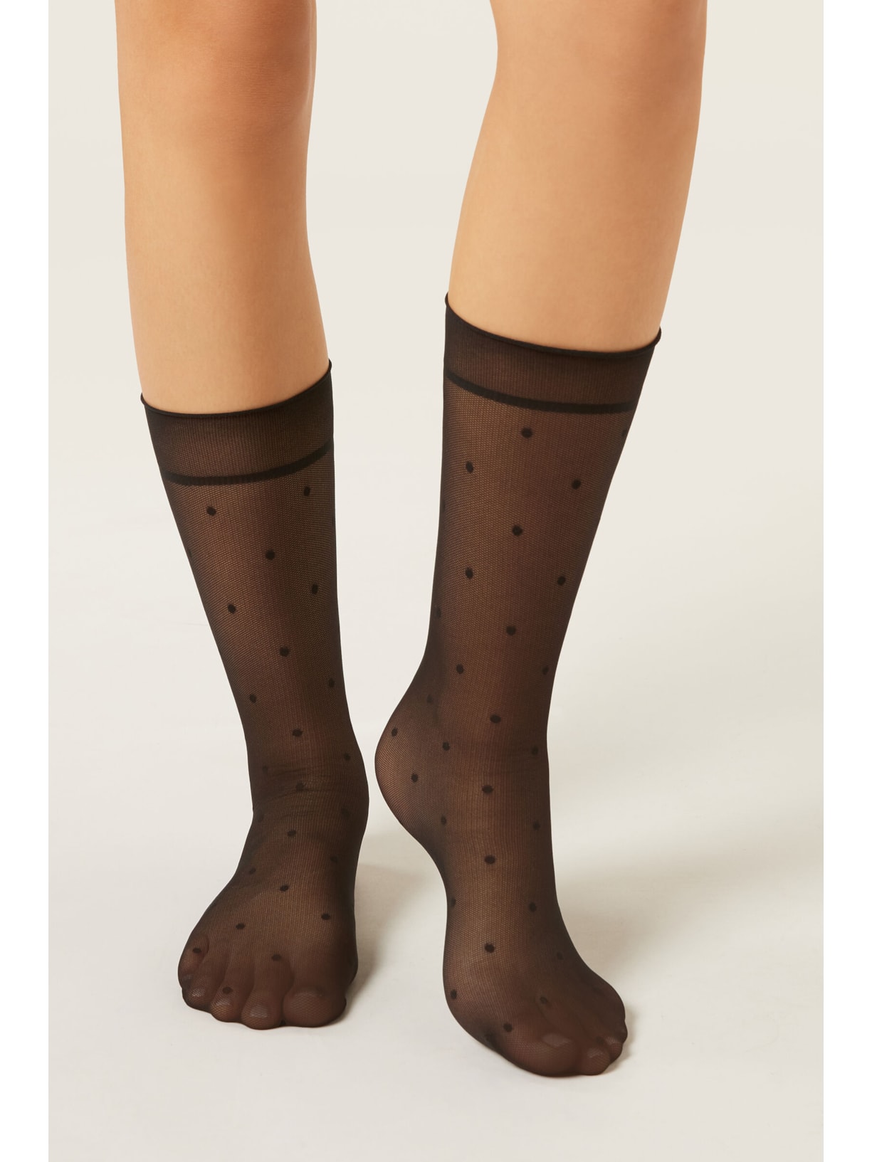 Meia Curta Transparente Com Poás Preto Calzedonia