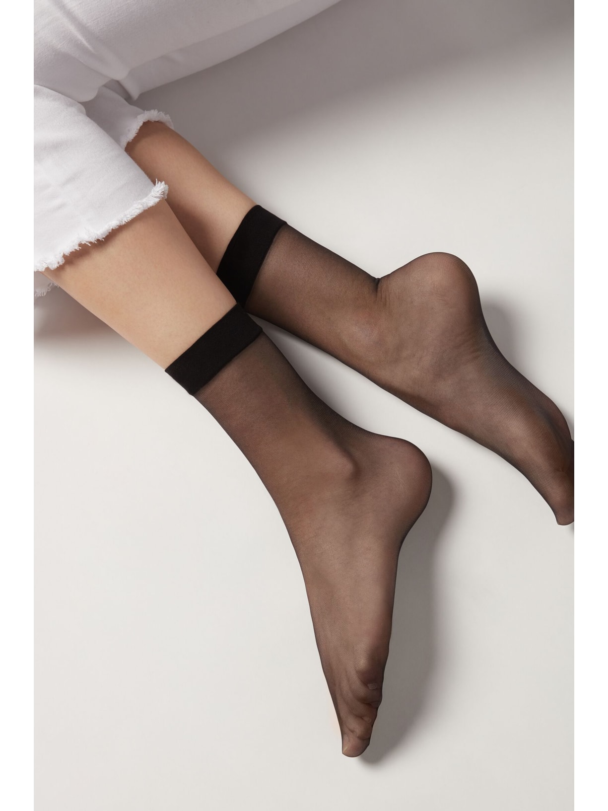 Meia Ultra Transparente Fio 8 Preto Calzedonia