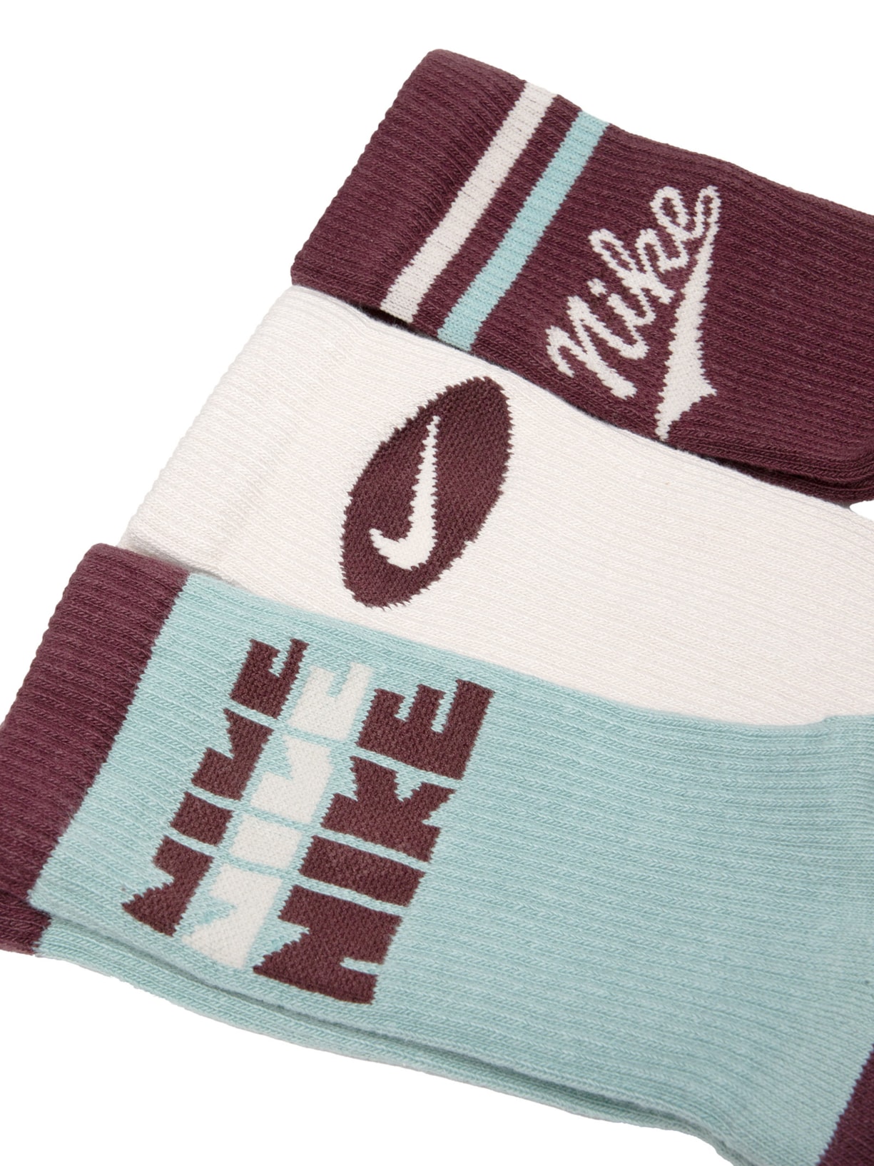 Meias Femininas Everyday Plus 3 Pares Vermelho Nike