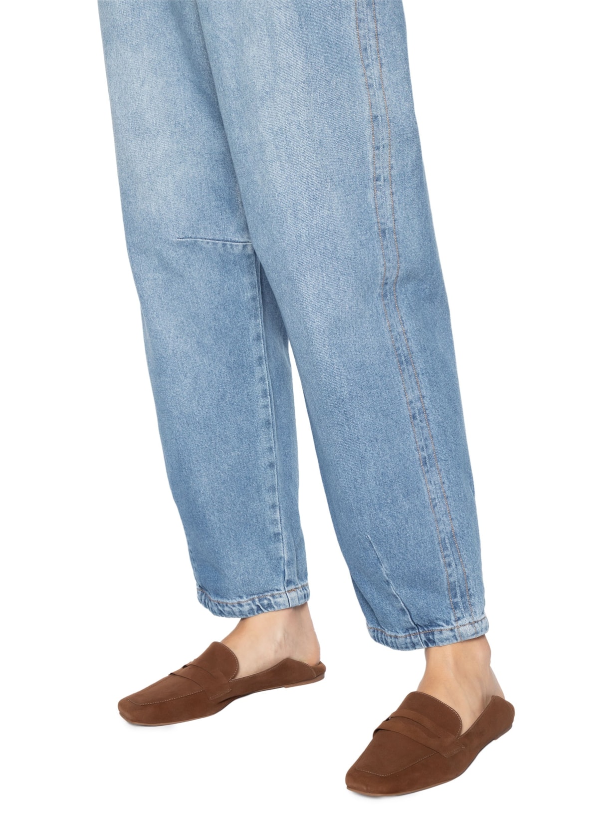 Mocassim Feminino Em Camurça Com Calcanhar Dobrável Marrom Market 33