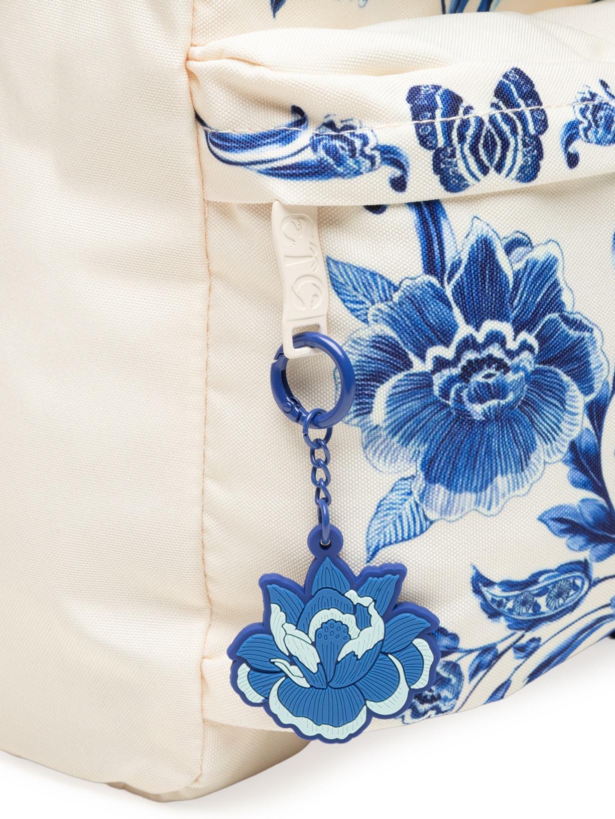 Mochila Feminina Xodó Porcelanão Branco Farm Etc