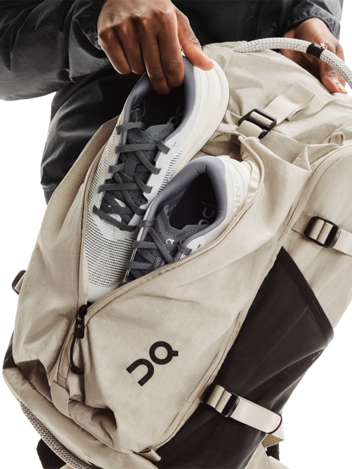 Mochila Unissex Speed Pack 30L Bege On Running