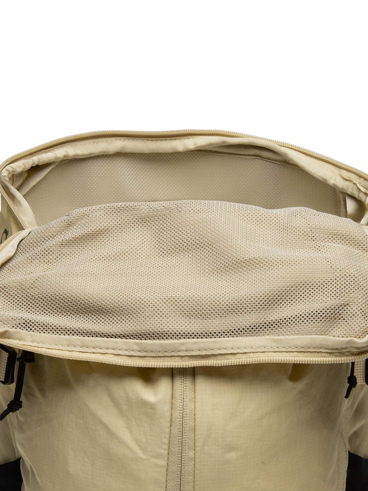 Mochila Unissex Speed Pack 30L Bege On Running