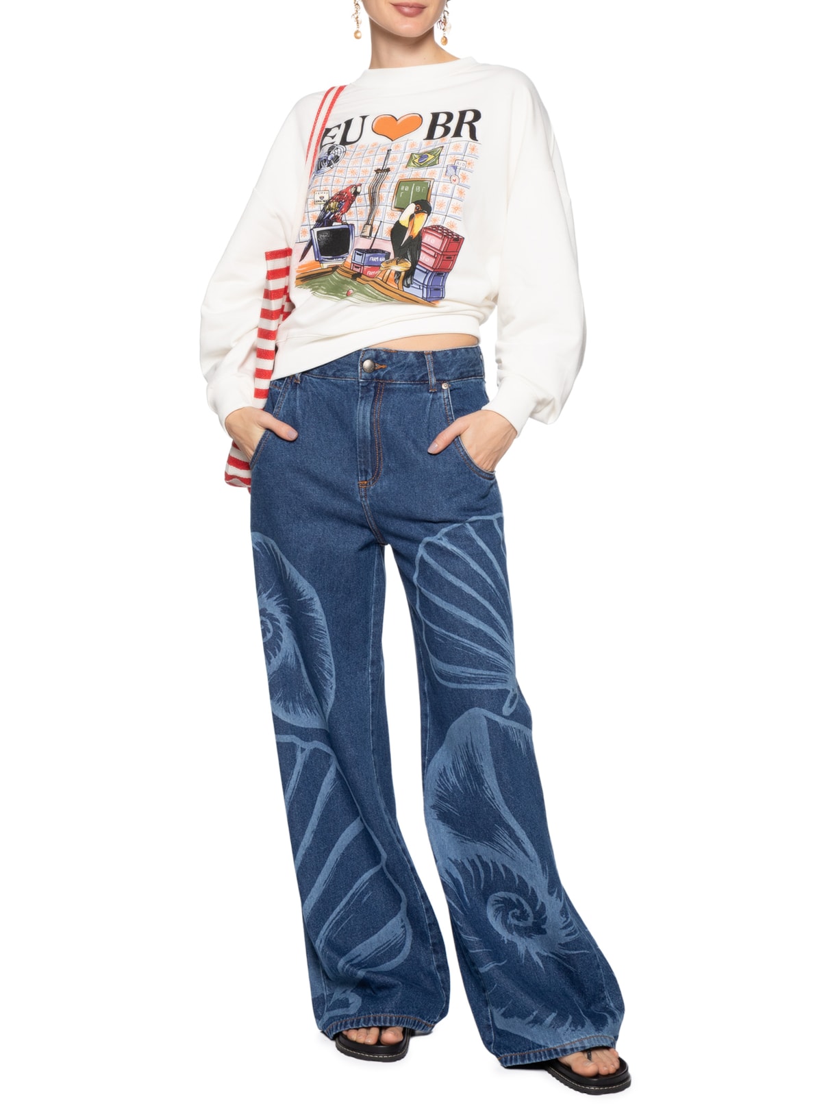 Moletom Feminino Sinuca de Bar – Branco Farm