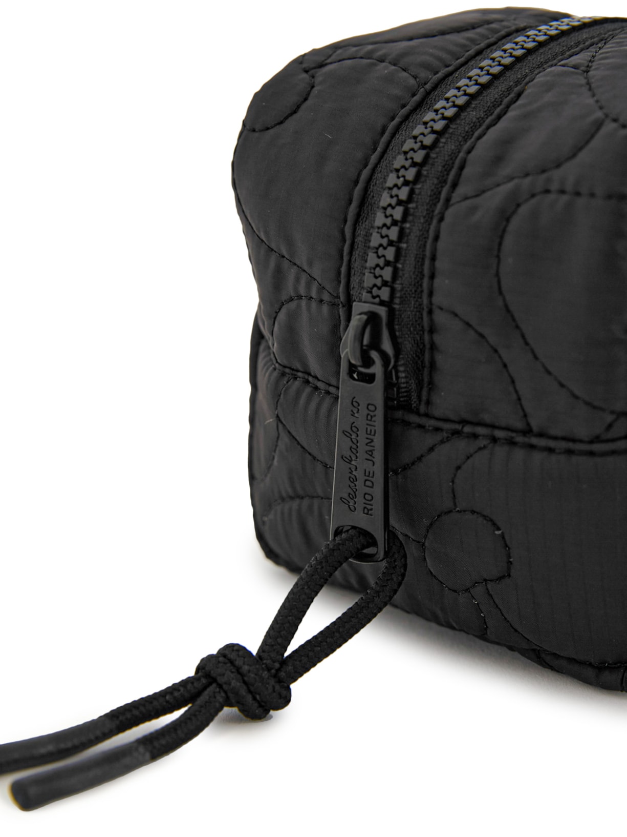 Necessaire Caçula Puffer Preto Farm Etc