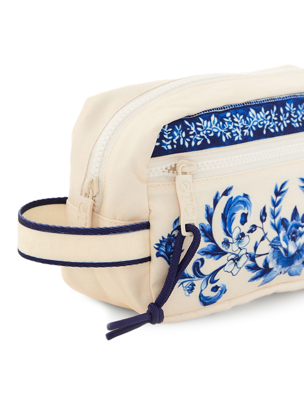 Necessaire Feminina Amo Porcelan Branco Farm Etc