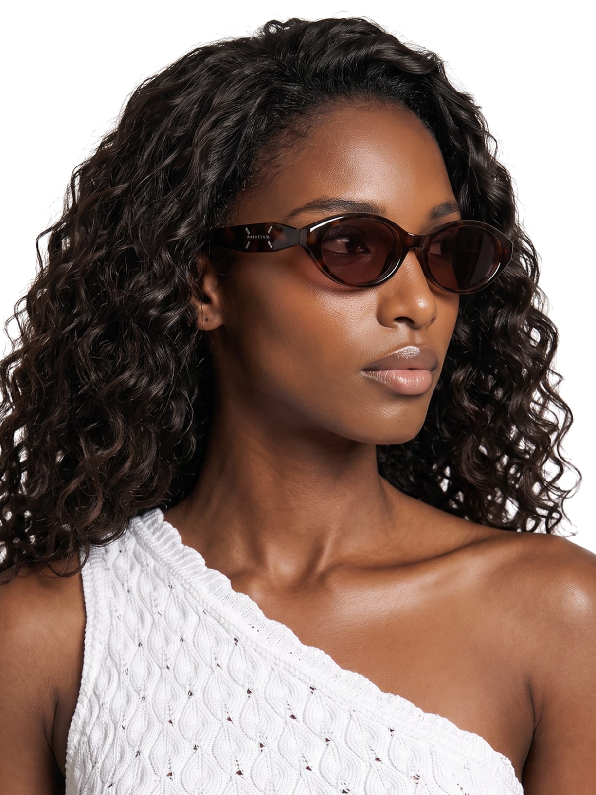 Óculos Feminino Oval Marrom Market 33