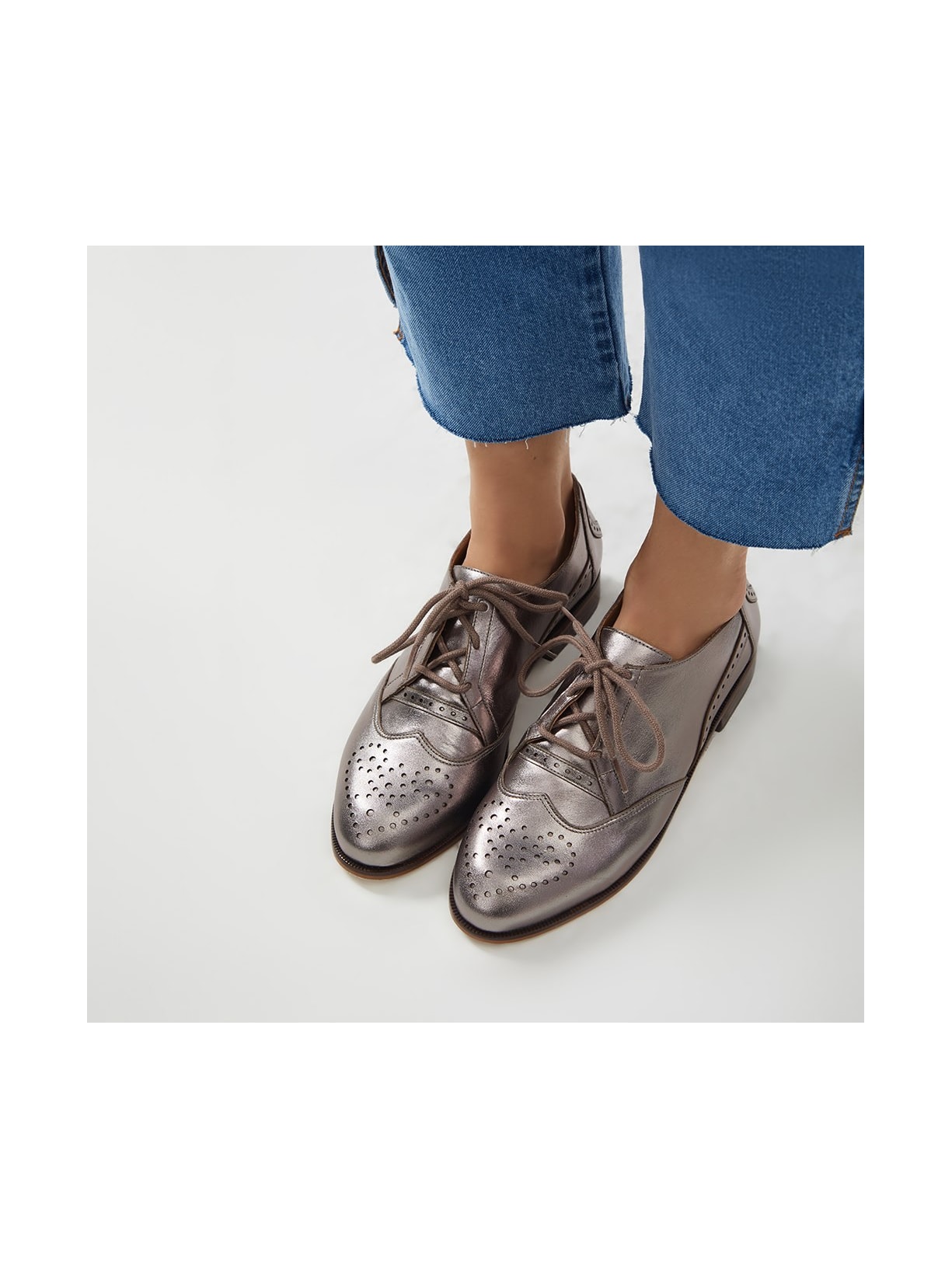 Oxford Claire Prata Velho Pura