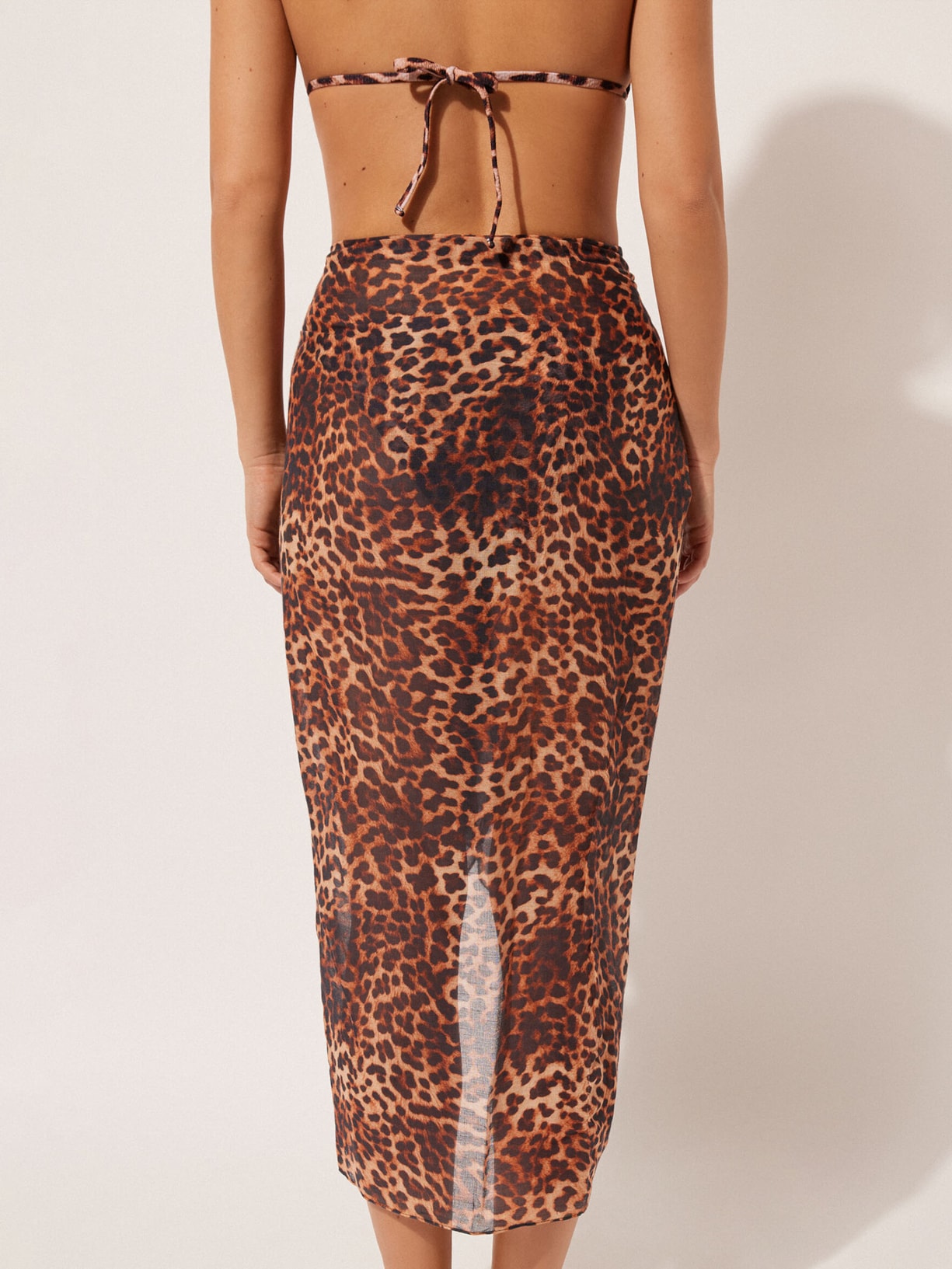 Pareô Longo Com Padrão Selva Preto Calzedonia