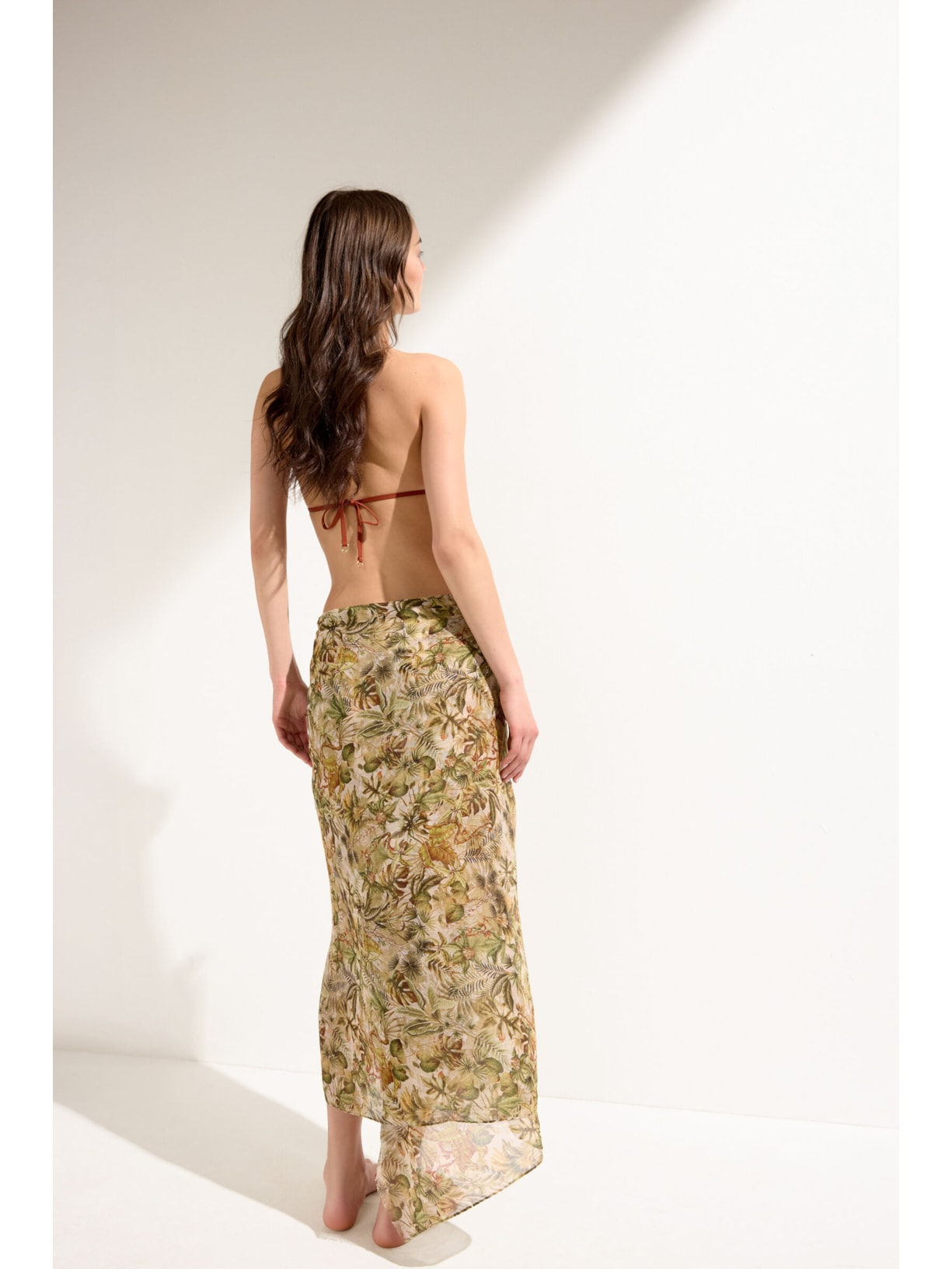 Pareô Longo Com Padrão Selva Verde Calzedonia