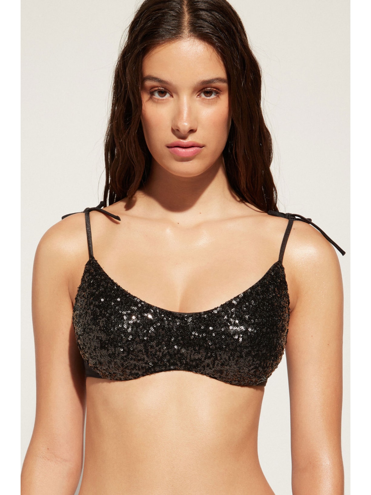 Parte De Cima De Biquíni Almofadado Cannes Preto Calzedonia