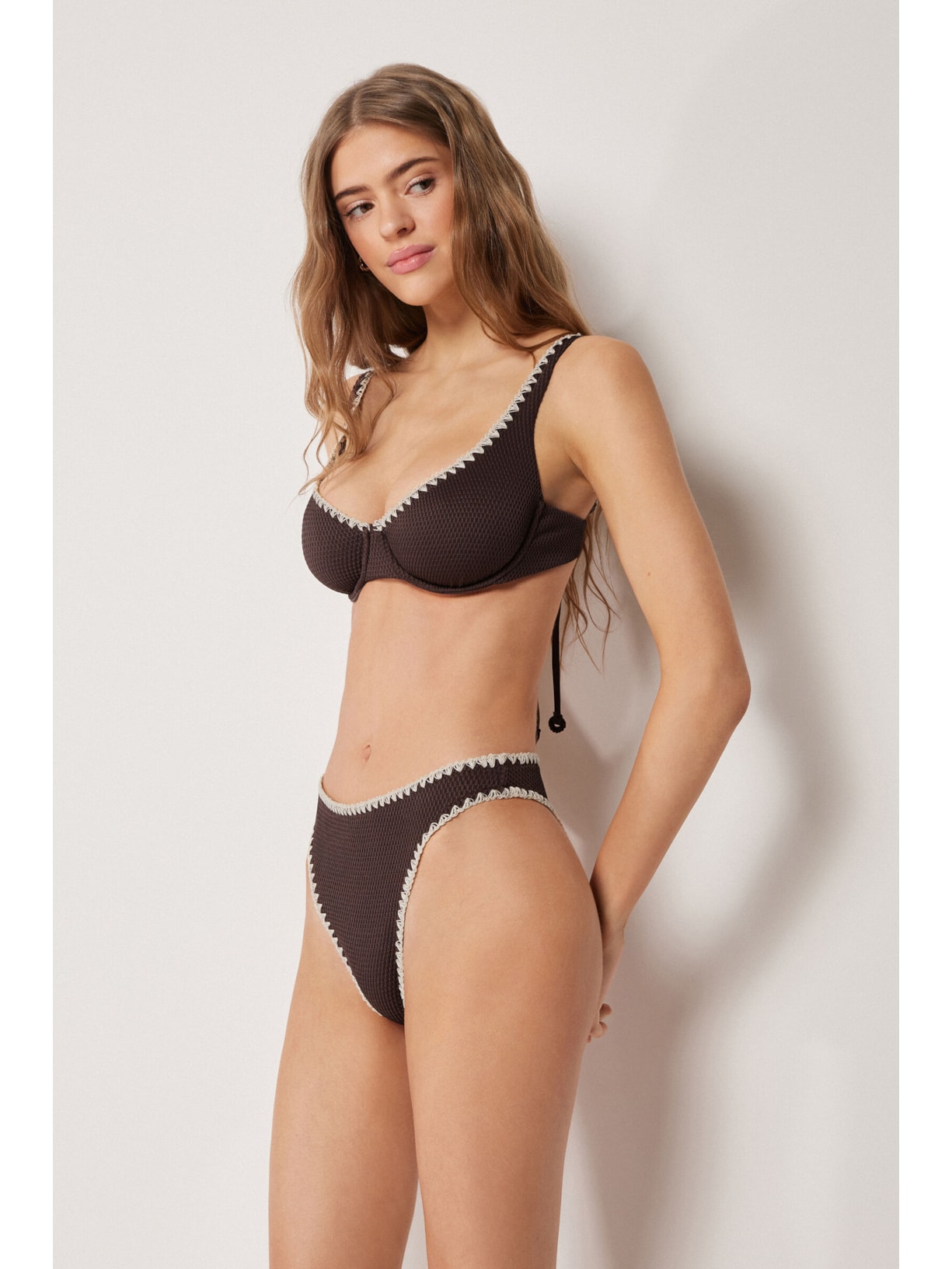 Parte De Cima De Biquíni Balconette Bicolor Embroidery Marrom Calzedonia