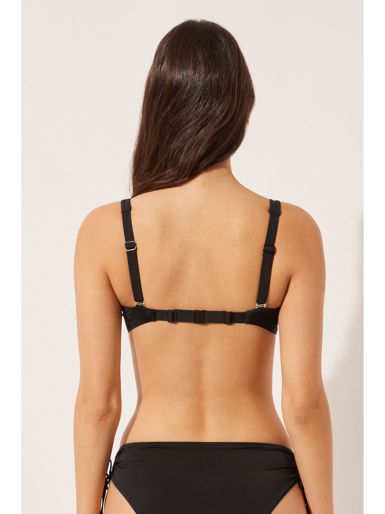 Parte De Cima De Biquíni Balconette Indonésia Preto Calzedonia