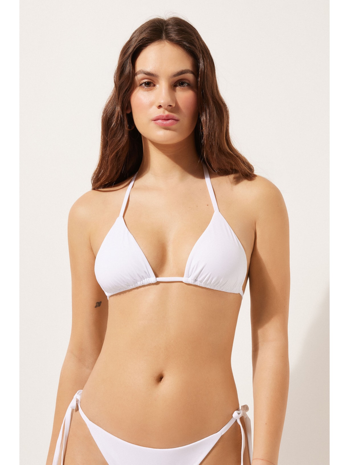 Parte De Cima De Biquíni Cortininha Indonésia Branco Calzedonia