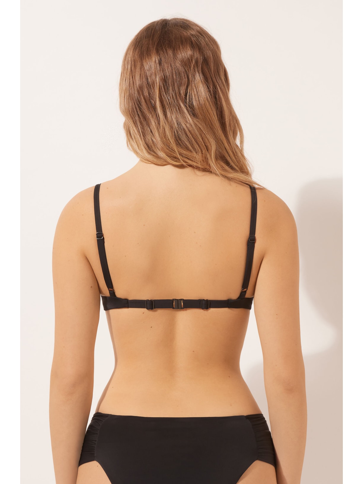Parte De Cima De Biquíni Push-Up Indonésia Preto Calzedonia