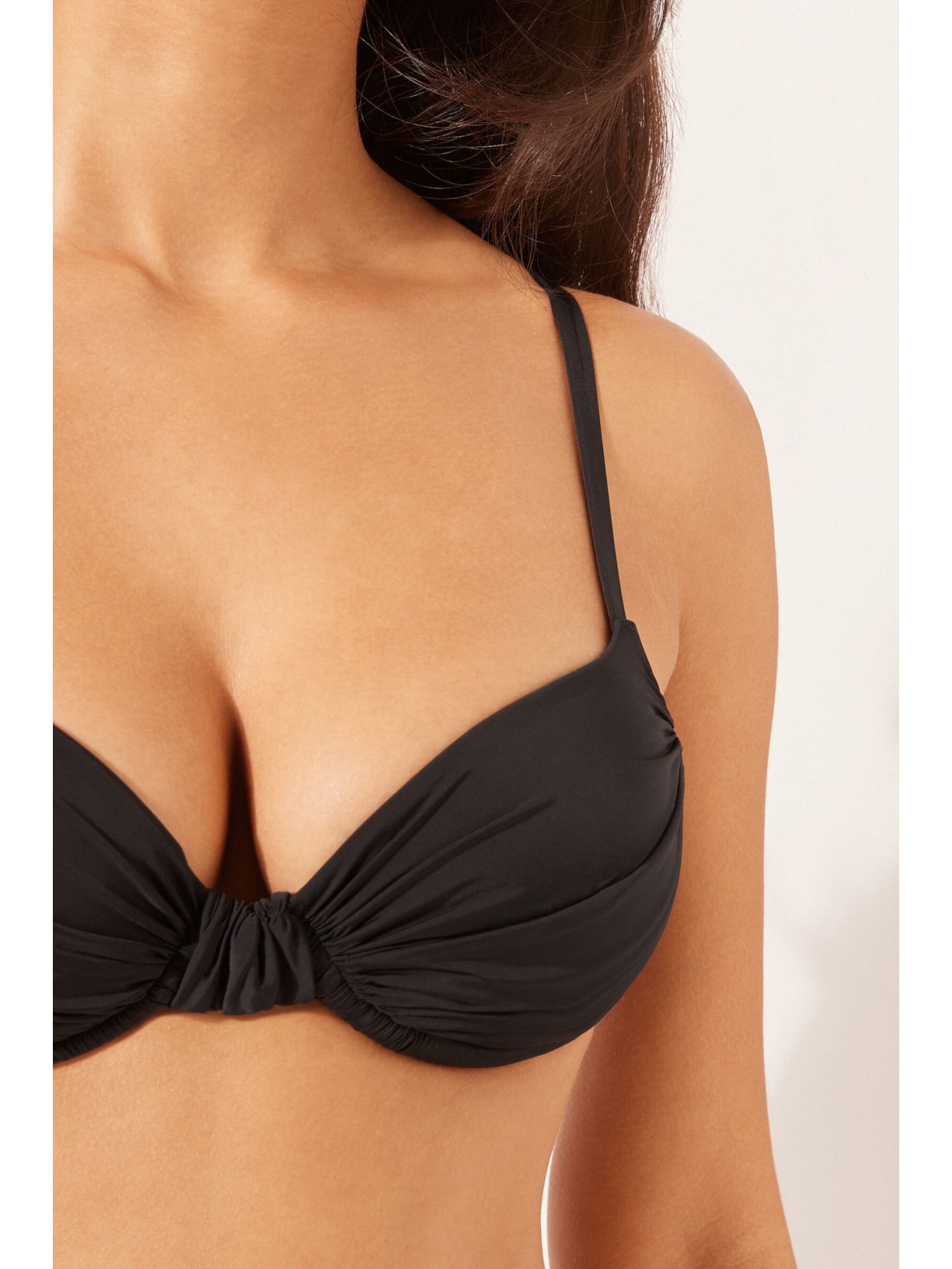 Parte De Cima De Biquíni Push-Up Indonésia Preto Calzedonia