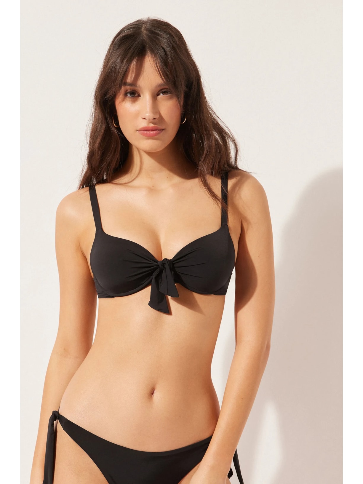 Parte De Cima De Biquíni Push-Up Indonésia Preto Calzedonia