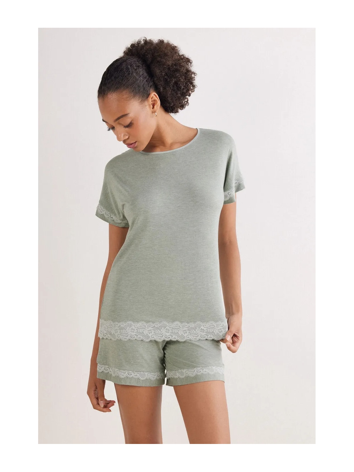 Pijama Curto Em Modal Com Renda Verde Intimissimi